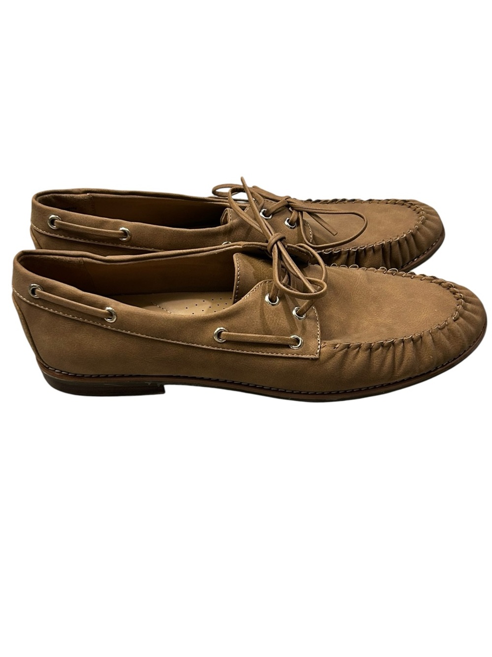 Tommy Bahama Nahara Women’s Moc Toe Loafer Boat Shoe 9.5 NWOB Leather Casual